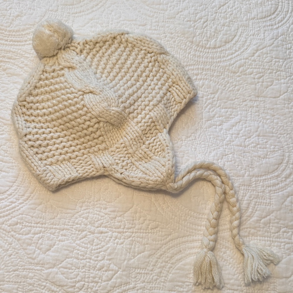 Lucky Brand Cozy Cream Knit Pom-Pom Hat with Tassel Ties